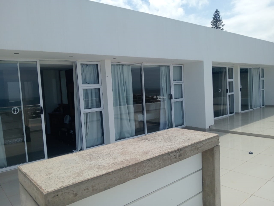 5 Bedroom Property for Sale in Jeffreys Bay Central Eastern Cape